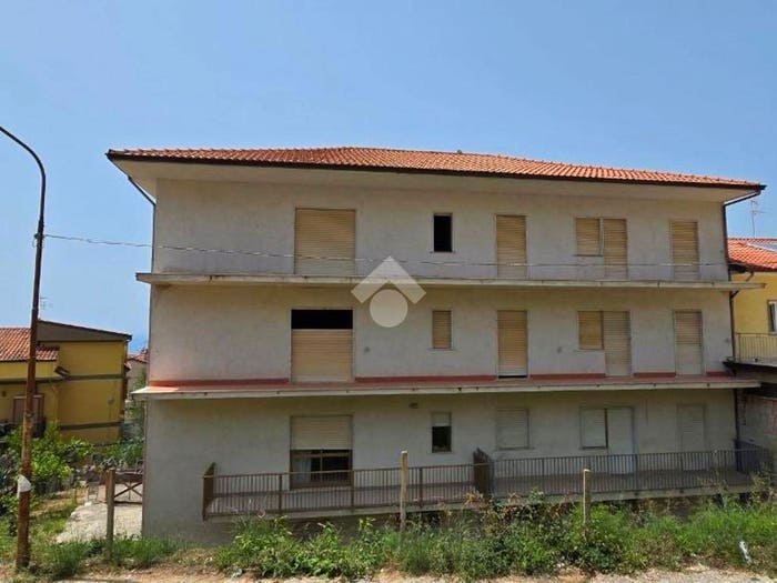 Casa con 6 locali in vendita in Via delle Quercie, Centro, Ascea