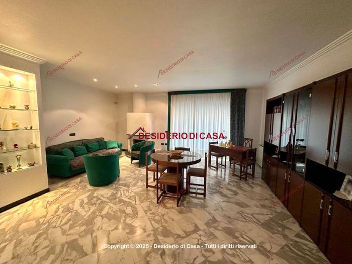 Appartamento con 5 locali in vendita in Via Novembre, Casa Santa, Erice