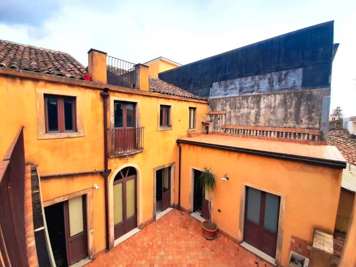 Appartamento con 5 locali in vendita in Corso Italia, Centro, Giarre
