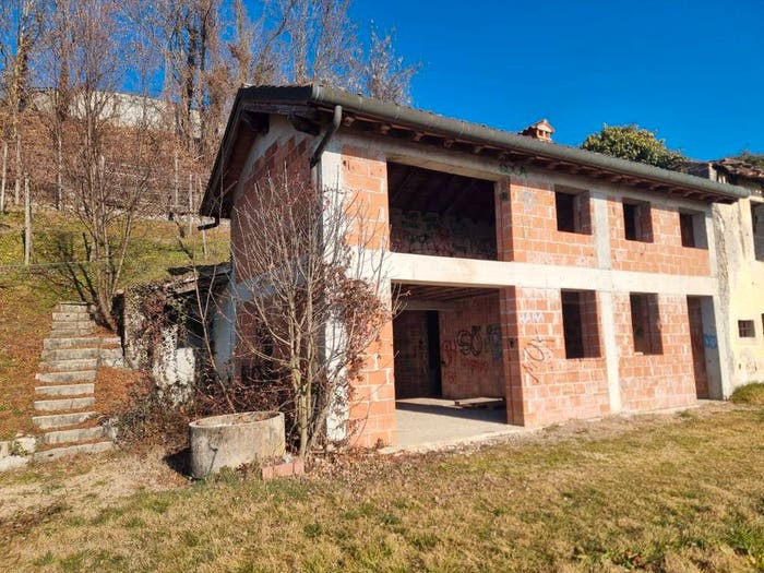 Casa in vendita in Via Chiesa, Centro, Farra di Soligo