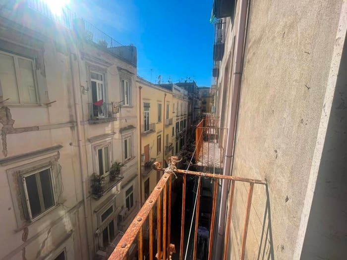 Appartamento con 5 locali in vendita in Via Pignasecca, Monte Santo, Napoli
