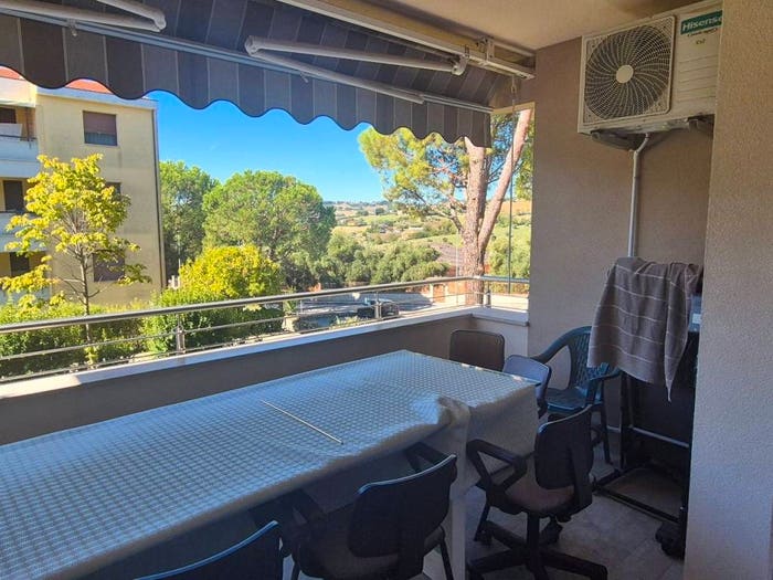 Appartamento con 5 locali in vendita in Via Giovanni Pascoli, San Biagio, Osimo