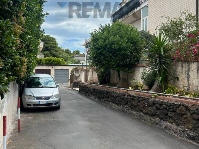 Appartamento quadrilocale in vendita in Via Bufalino, Centro, Gravina di Catania