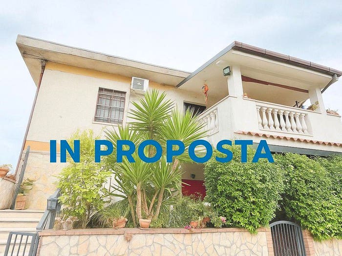 Appartamento quadrilocale in vendita in Via Monte Marino, Anagni
