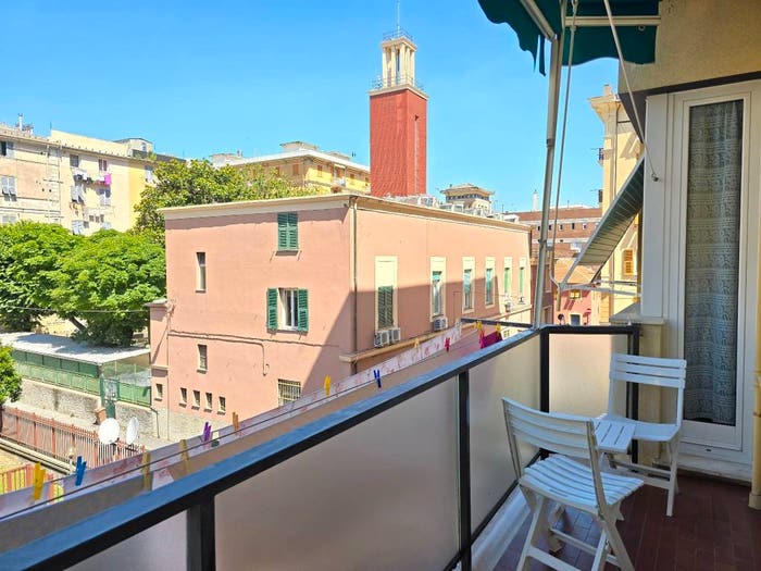 Appartamento quadrilocale in vendita in Via Luciano Zamperini, Bolzaneto, Genova