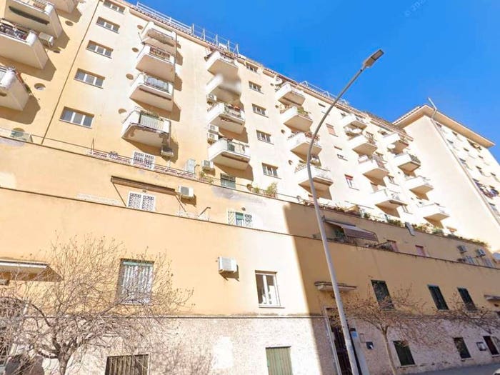 Appartamento quadrilocale in vendita in via Giuseppe Arimondi, Casal Bertone, Roma