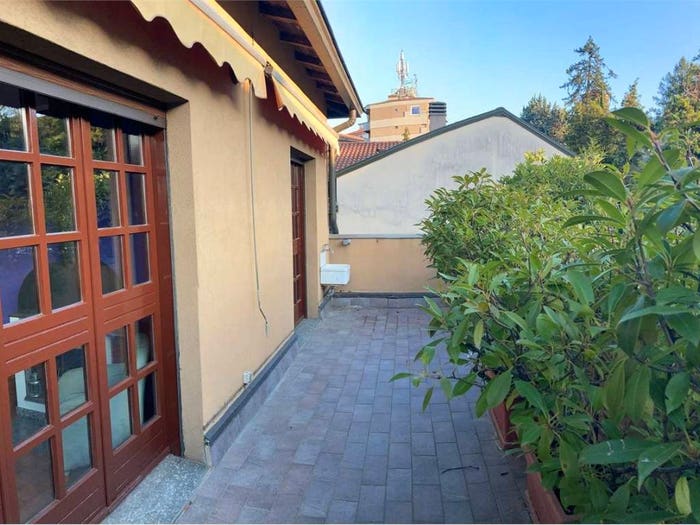 Appartamento bilocale in vendita in Via San Michele Arcangelo, Bosto, Varese
