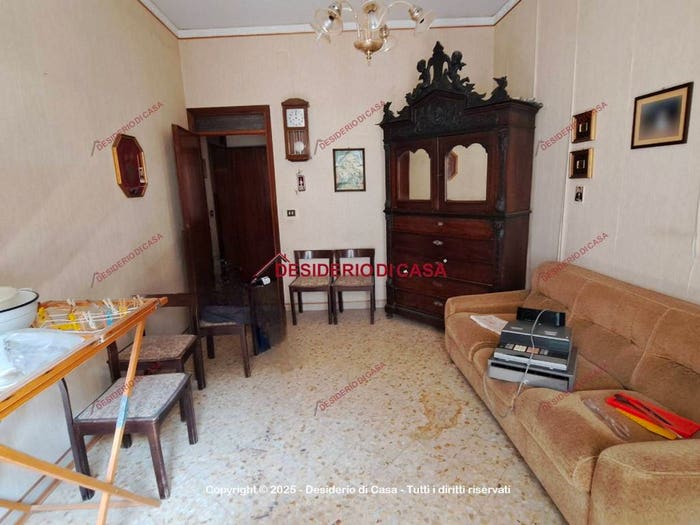 Casa con 6 locali in vendita in Via Giovanni Amendola, Cerda