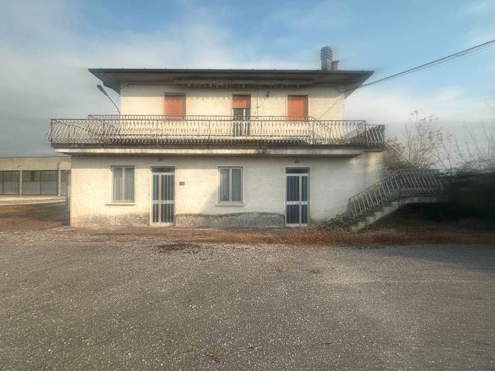 Casa in vendita in Via Bedoletto, Castelletto, Leno