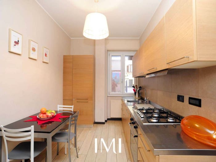 Appartamento trilocale in vendita in Via Luca Signorelli, Paolo Sarpi, Milano