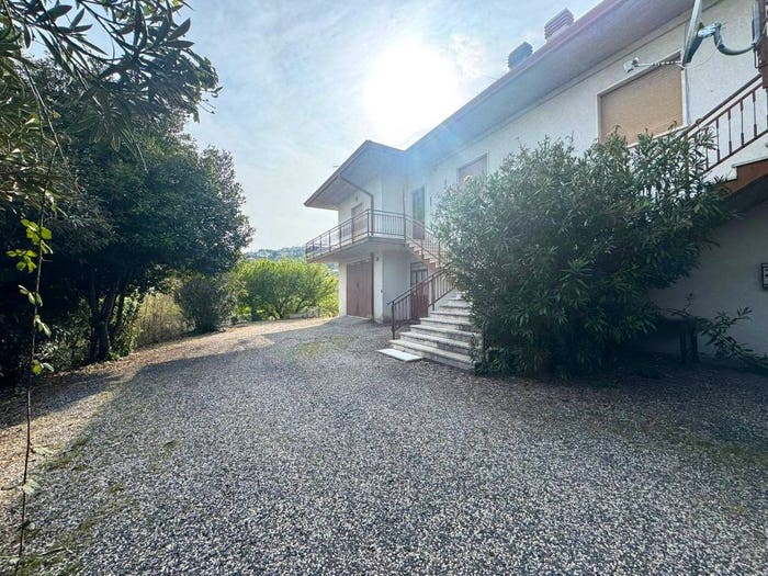 Casa quadrilocale in vendita in Via Roma, Centro, Montecchia di Crosara