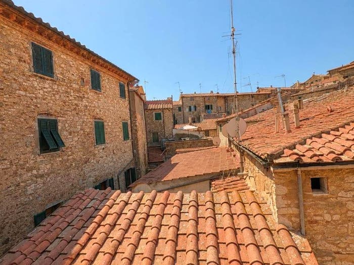 Casa bilocale in vendita in via Aspromonte, Centro, Campiglia Marittima