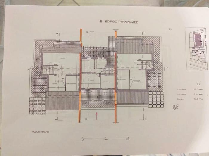 Casa con 6 locali in vendita in Casano Dogana Isola, Luni