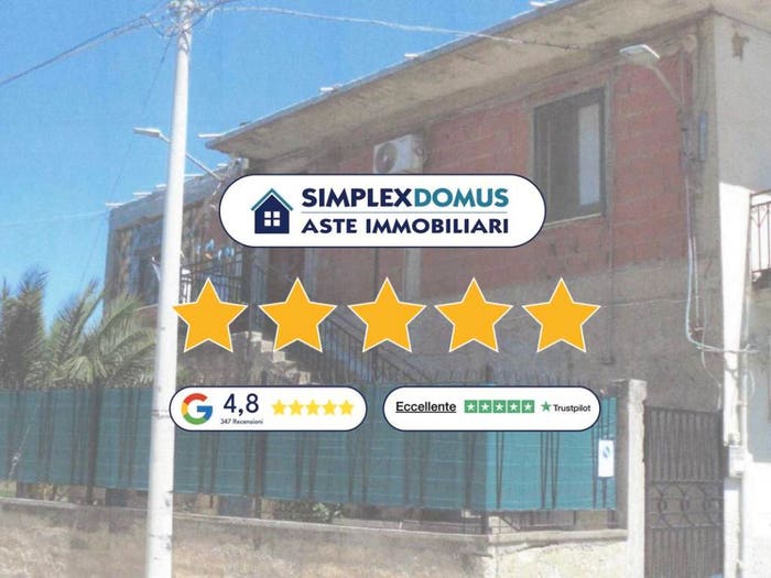 Casa quadrilocale in vendita in Viale della Repubblica, Centro, Mazzarino