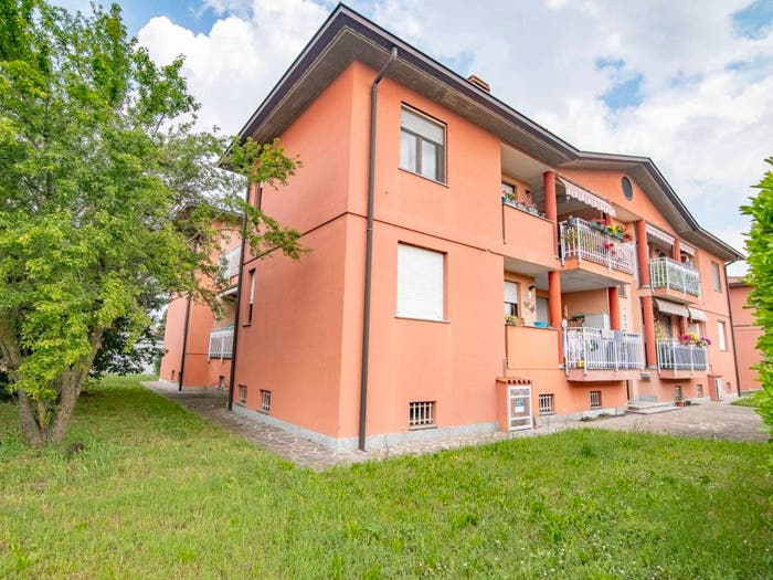 Appartamento trilocale in vendita in Via Giovanni Falcone, Borgo San Giovanni