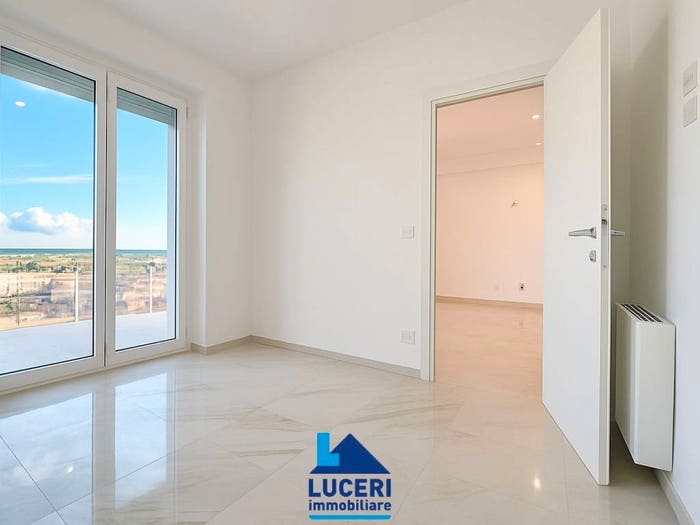 Appartamento quadrilocale in vendita in Via Giovanni Pascoli, Centro, Galatina