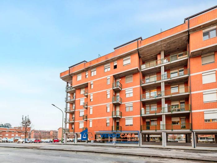 Appartamento con 5 locali in vendita in Via Dante Alighieri, Altipiano, Mondovì