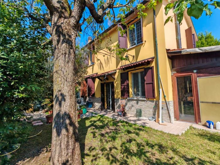 Casa con 6 locali in vendita in Via Longarola, Castello Di Campeggi, Calderara di Reno