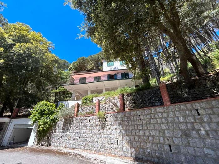 Casa con 6 locali in vendita in via SM, San Martino Delle Scale, Monreale