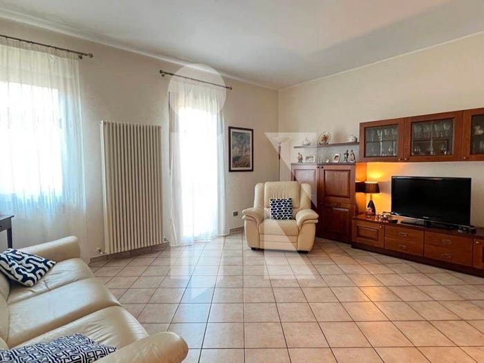 Appartamento quadrilocale in vendita in Centro, Mantova