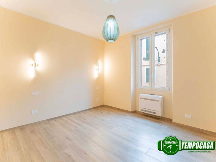 Appartamento bilocale in vendita in Via Lisiade Pedroni, Affori, Milano