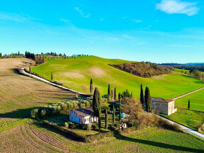 Casa con 6 locali in vendita in Montalcino