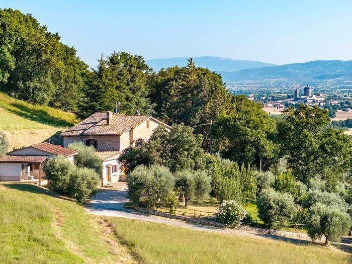 Casa con 6 locali in vendita in Via Vaiano, Pieve San Nicolò San Martino, Assisi
