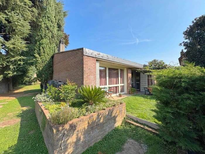 Casa con 6 locali in vendita in Villaggio Dei Pini, Usmate, Usmate Velate