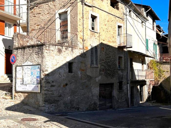 Casa con 6 locali in vendita in Montagna in Valtellina