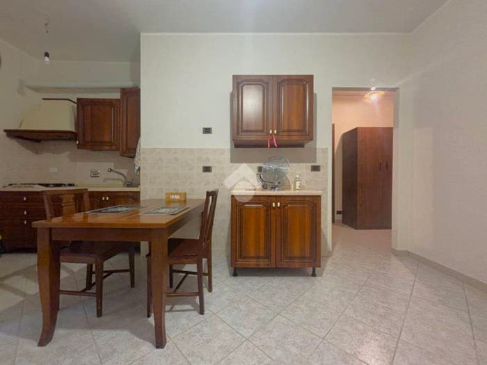 Appartamento bilocale in vendita in Via Momo, Centro, Chivasso
