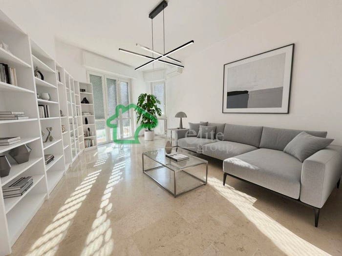 Appartamento trilocale in vendita in Via Luigi Cadorna, Semicentro, Crema