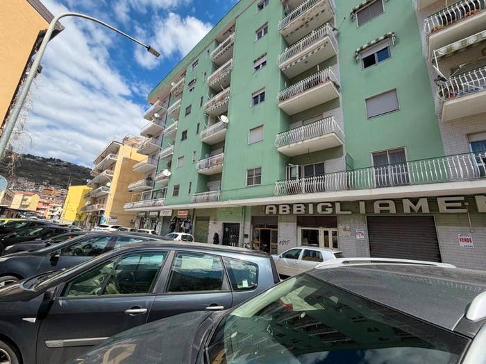 Appartamento quadrilocale in vendita in Viale Maggio, Nicastro Sambiase, Lamezia Terme