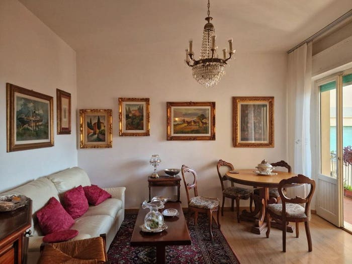 Appartamento trilocale in vendita in Centro, Sinalunga