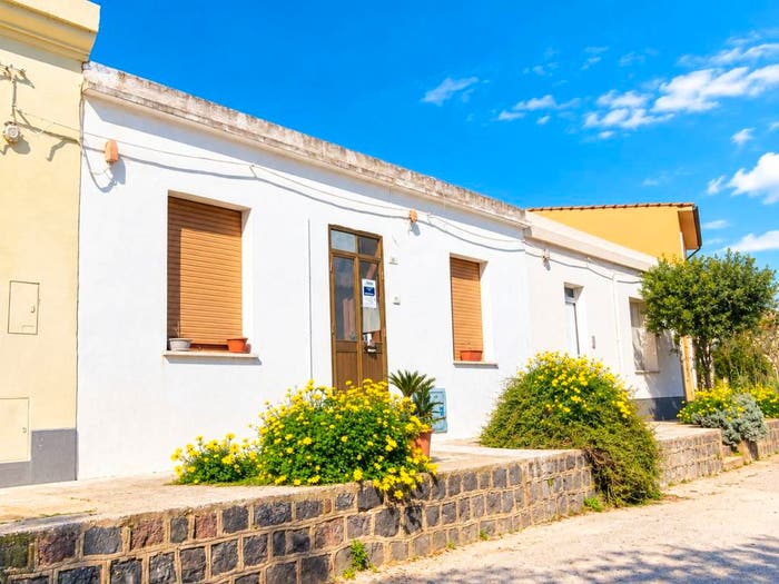 Casa trilocale in vendita in Via Marini, Centro, Cabras
