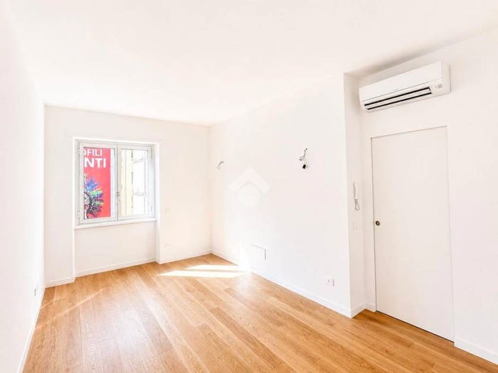 Appartamento trilocale in vendita in Via Lecco, Buenos Aires, Milano