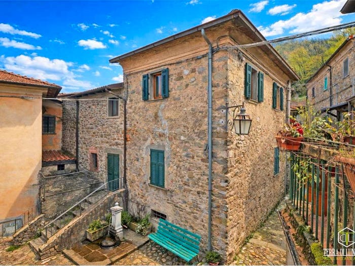 Appartamento quadrilocale in vendita in castagnetoli, Mulazzo
