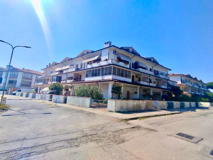 Appartamento bilocale in vendita in Viale Alessandro Manzoni, Lido degli Estensi, Comacchio
