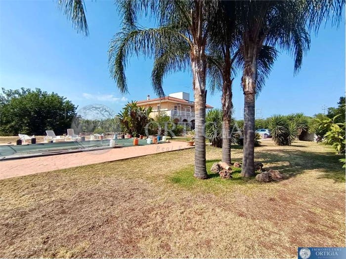 Casa con 6 locali in vendita in Contrada maeggio spinagallo, Maeggio, Siracusa