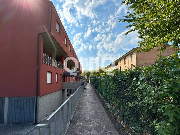 Appartamento quadrilocale in vendita in Via Novembre, Civate