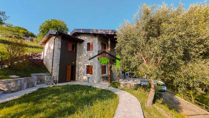 Casa con 6 locali in vendita in Via della Val Cosa, Clauzetto
