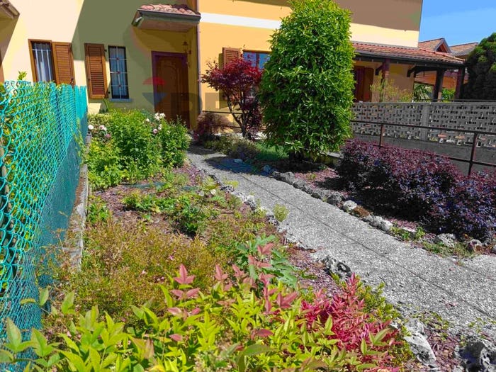 Casa quadrilocale in vendita in VIA NATTA, Presezzo