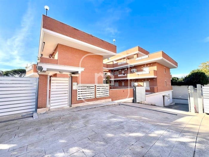 Appartamento bilocale in vendita in Via Piero Maroncelli, Santa Maria delle Mole, Marino