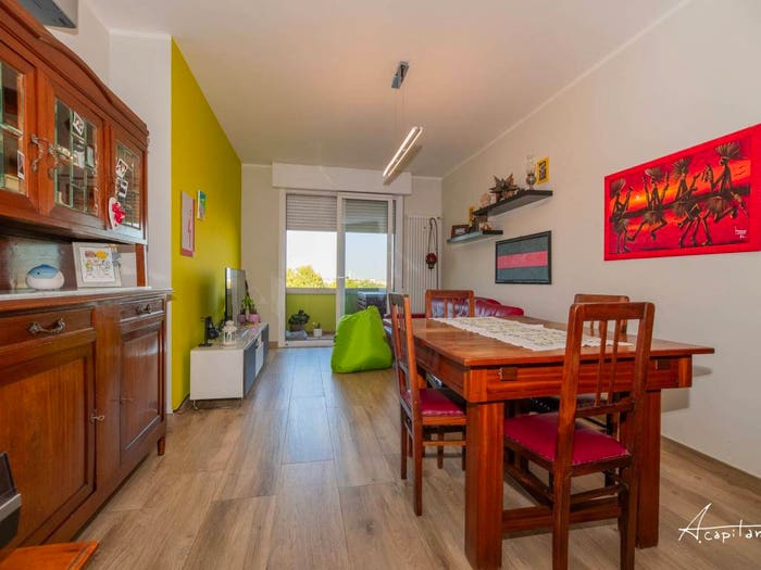 Appartamento trilocale in vendita in Via Girolamo Corridore, Villaggio Giardino, Modena
