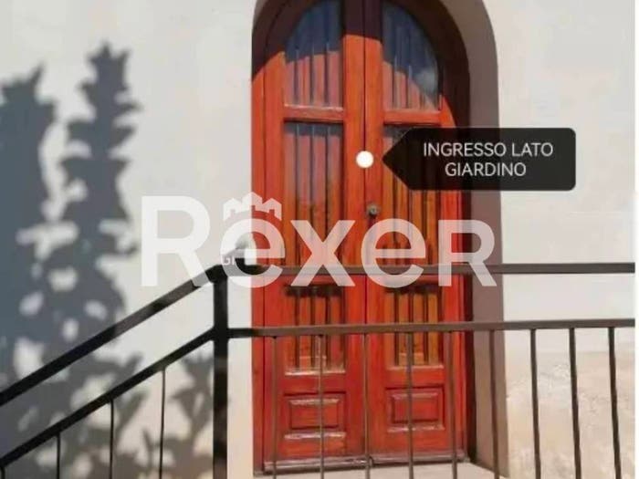 Casa con 6 locali in vendita in Vía Delphi, Centro, Paola