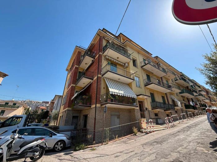 Appartamento trilocale in vendita in Via Calatafimi, Madonna Alta Prepo, Perugia