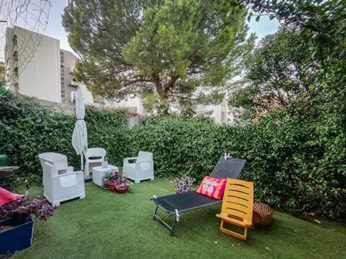 Appartamento trilocale in vendita in Via Alla Rocca, Oltreletimbro Santa Rita, Savona
