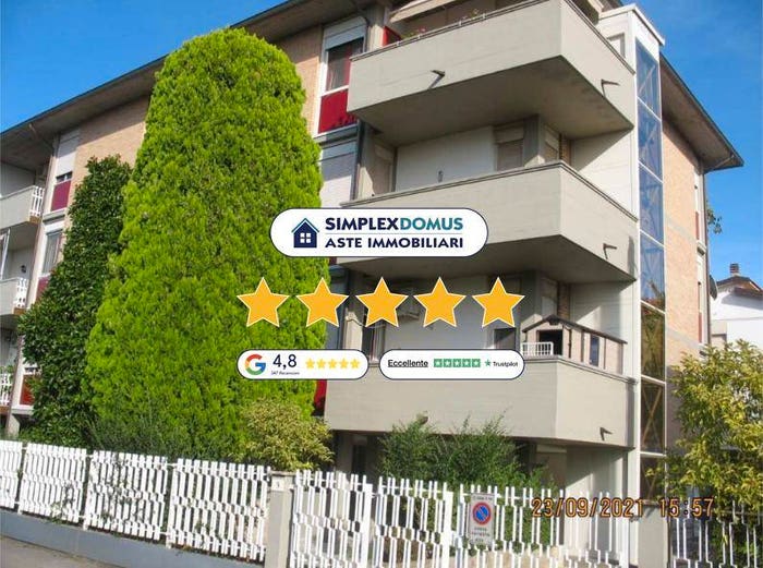 Appartamento con 6 locali in vendita in Via G Foschiatti, Parco Urbano Piscina, Forlì