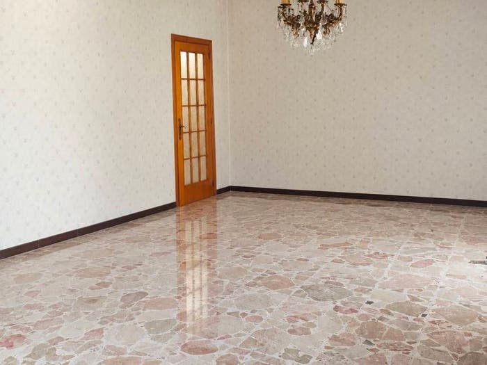 Appartamento con 5 locali in vendita in Rapisardi, Catania