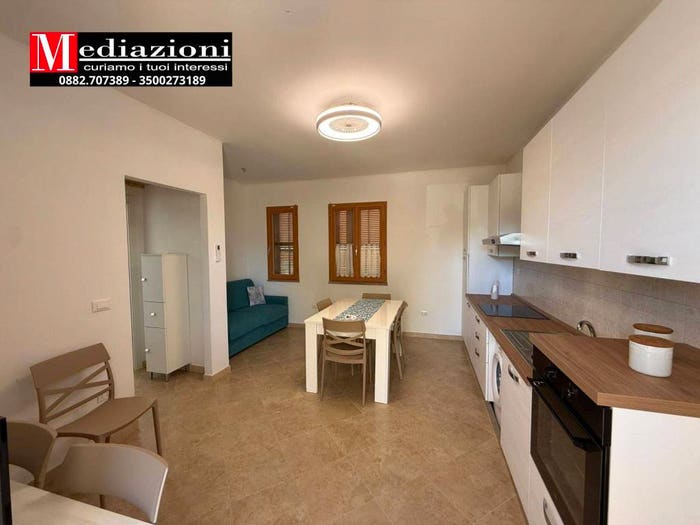 Appartamento trilocale in vendita in Via del Salice, Marina Di Lesina, Lesina