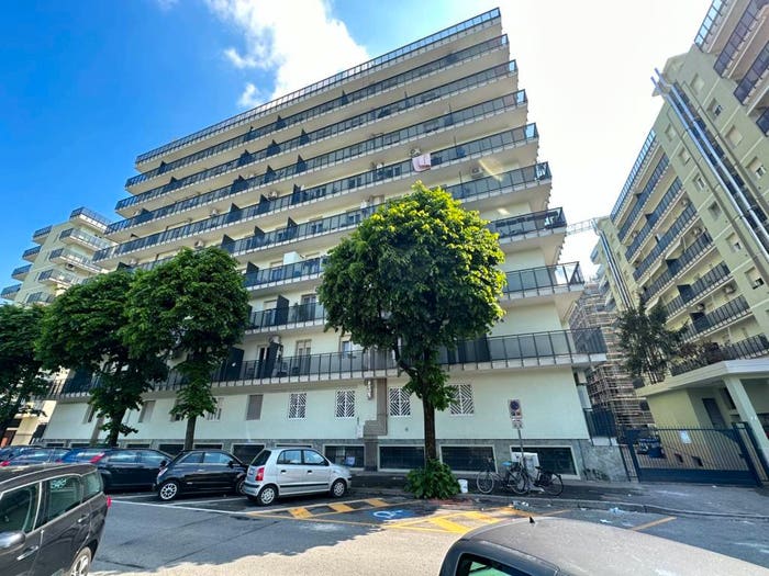 Appartamento trilocale in vendita in Via Puccini, Centro, Pioltello